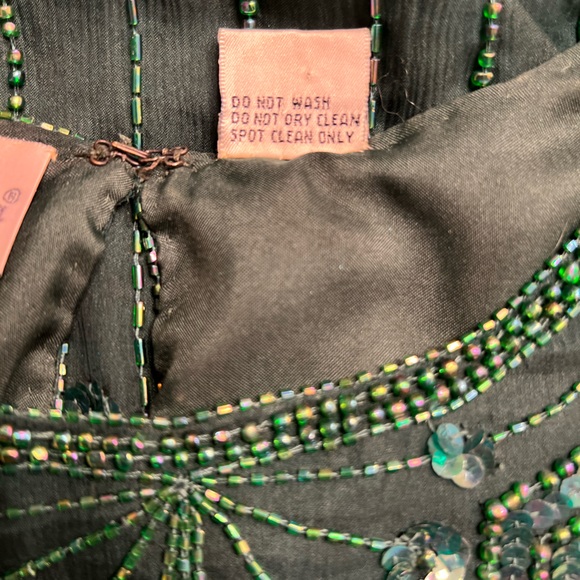 Vintage 1980s Laurence Kazar Emerald Green Beaded & Sequins Silk Top - Picture 6 of 7